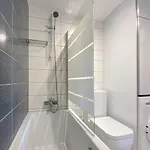 Phaedrus Living: City Flat Rafaella 6