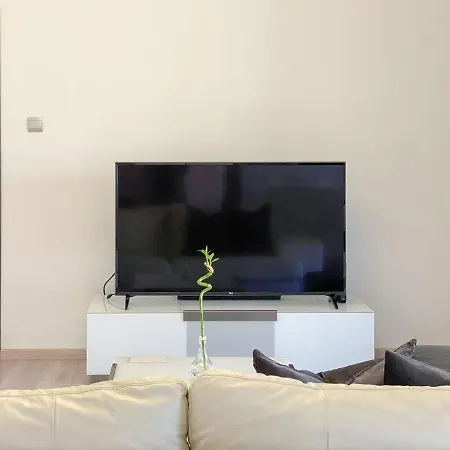 Phaedrus Living: City Flat Rafaella 6 ניקוסיה
